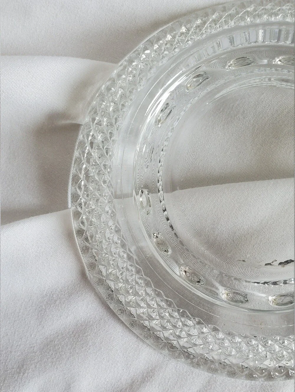 The Unbranded Brand pair clear